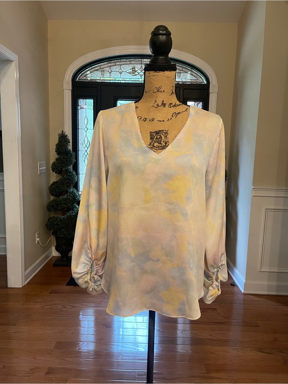 Cato Watercolor Pink Blue Yellow Pastel Flowy Blouse Top Size Medium
